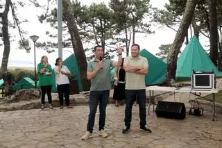 Los comuneros citan los casos del aeropuerto de Peinador, Montecelo y Figueirido para reclamar a la Diputación por A Lanzada
