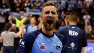 El 'MVP' de la ACB, Dzanan Musa, operado de urgencia tras fracturarse la tráquea en un partido