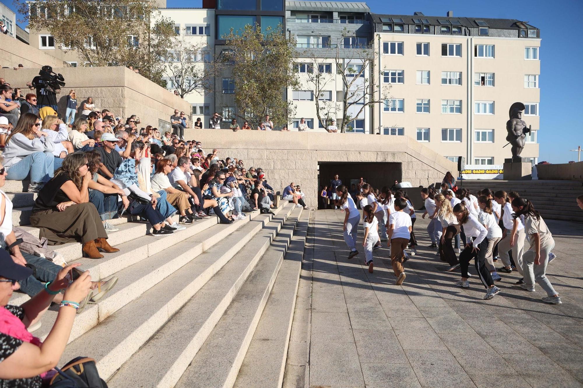 El festival de danza Quincegotas toma las calles de A Coruña