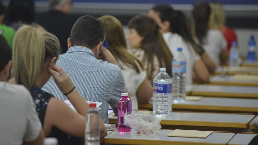 La oferta de casi 2.000 plazas de empleo público hará fijos a cinco de cada seis interinos