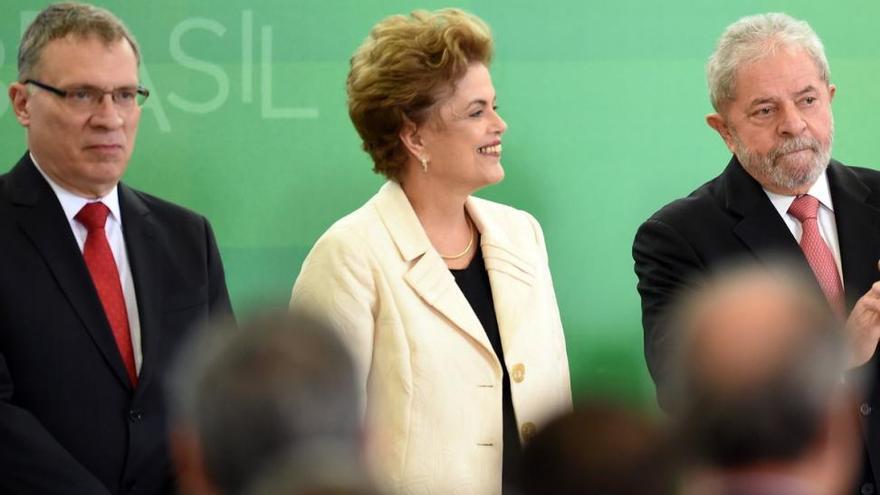 Un 68% de los brasileños quieren el juicio político contra Rousseff