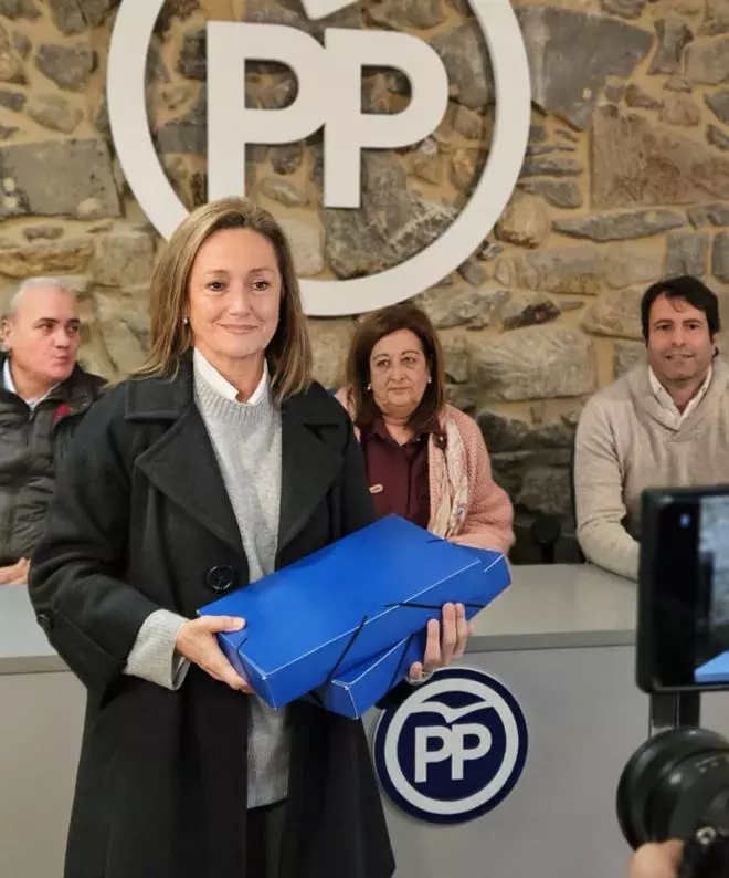 Luisa Sánchez sumará «nuevos fichajes» e históricos del PP de Vigo