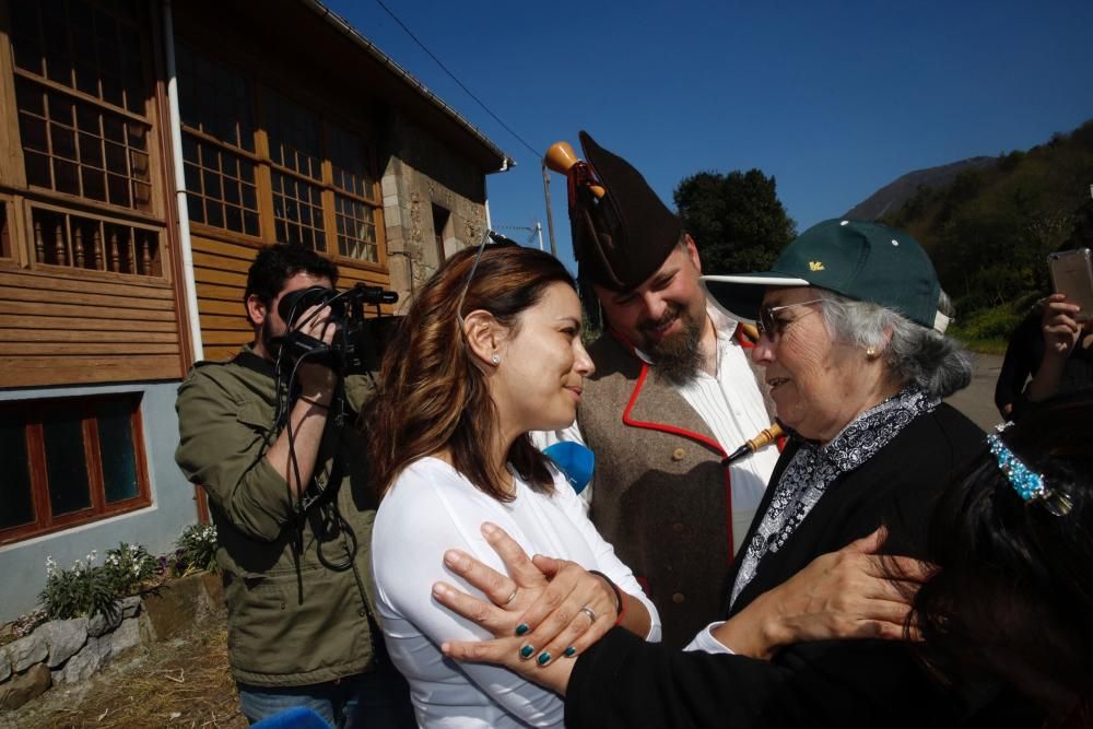 Eva Longoria visita su edén asturiano