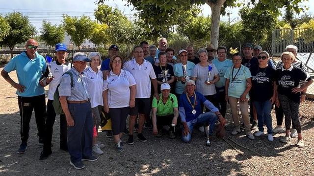La liga comarcal de petanca llegó a su fin el domingo 7 de junio. | SERVICIO ESPECIAL