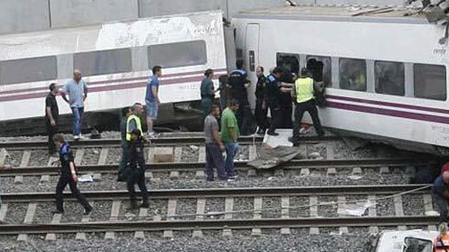 Imágenes del lugar el accidente del Alvia.