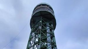 La torre recién acabada que sustentará el primer radar meteorológico de Tenerife.