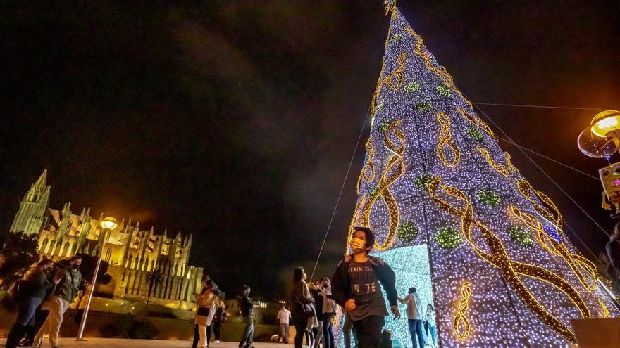 Arbol de Navidad del Parc de la Mar