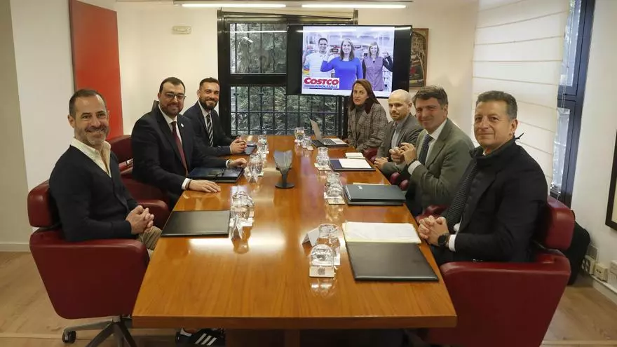 El aterrizaje ya fijado por Costco en Siero: 200 empleados y "una plataforma para exportar productos asturianos"