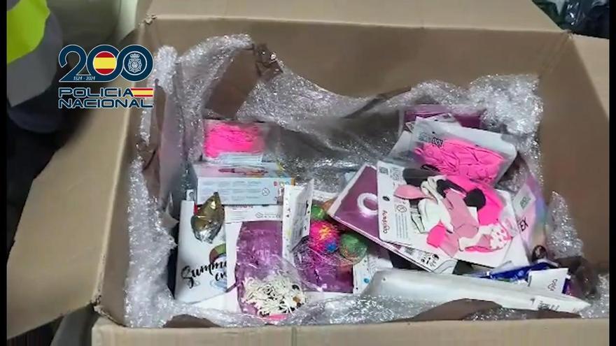 La Policía Nacional desarticula una organización criminal que mandaba droga a nivel internacional a través de empresas de paqueteria