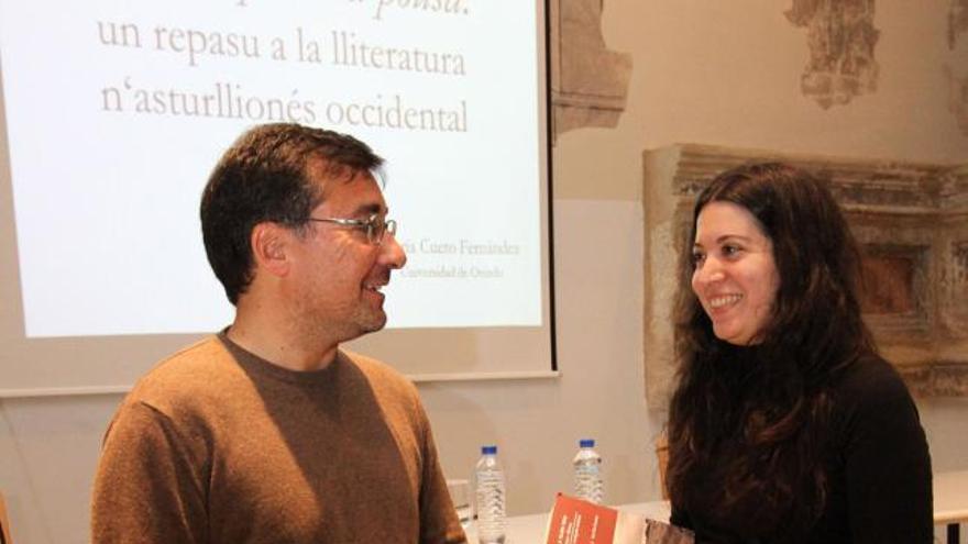 Una experta de la Universidad de Oviedo repasa la literatura asturleonesa occidental