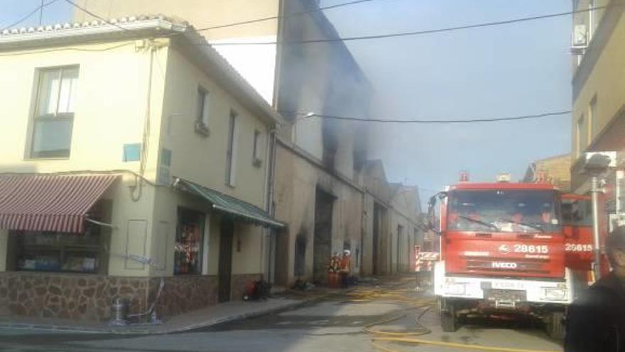 Un hombre muere al intentar salvar  de un incendio a su suegra incapacitada