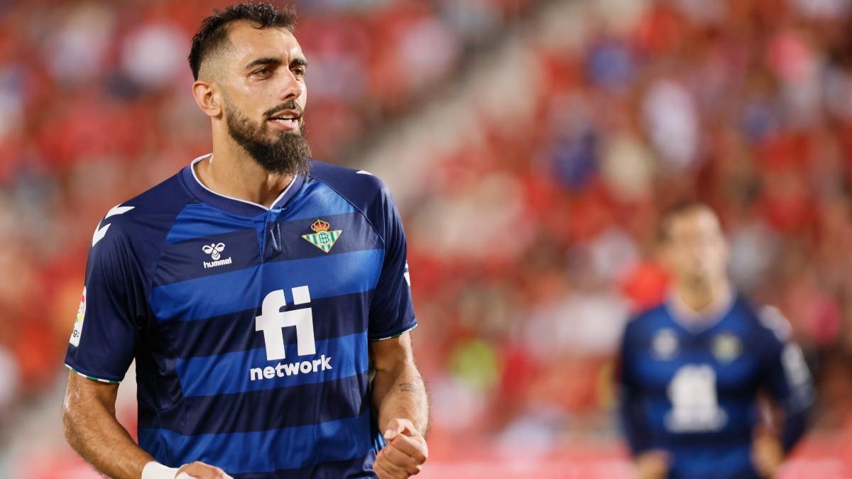 Borja Iglesias celebra su segundo gol ante el Mallorca