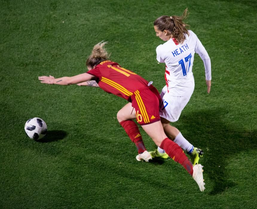 El Rico Pérez registra récord de asistencia a un partido de la selección femenina de fútbol