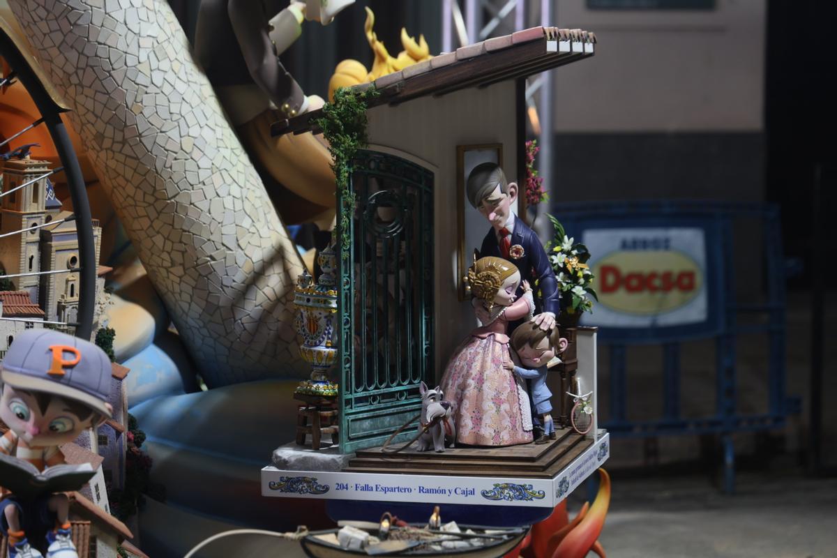 Recorrido por la falla infantil Espartero-Ramón y Cajal, ganadora del Ninot Indultat Infantil 2026
