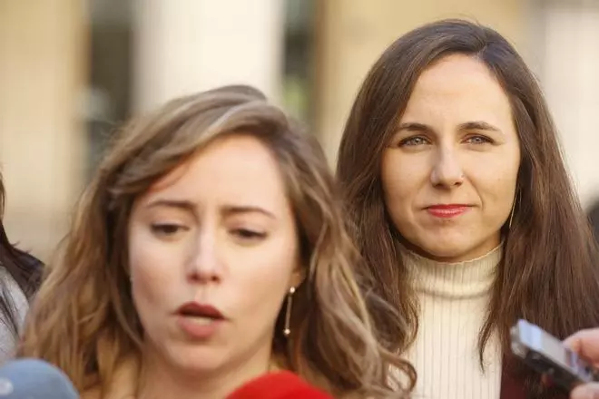 Ione Belarra visita Alicante para apoyar a María Teresa Pérez