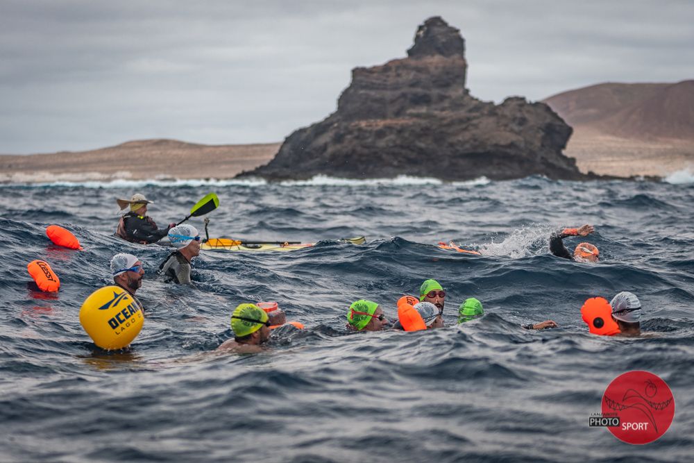 Etapa La Graciosa-Famara de la vuelta a nado por etapas de Lanzarote (2020)