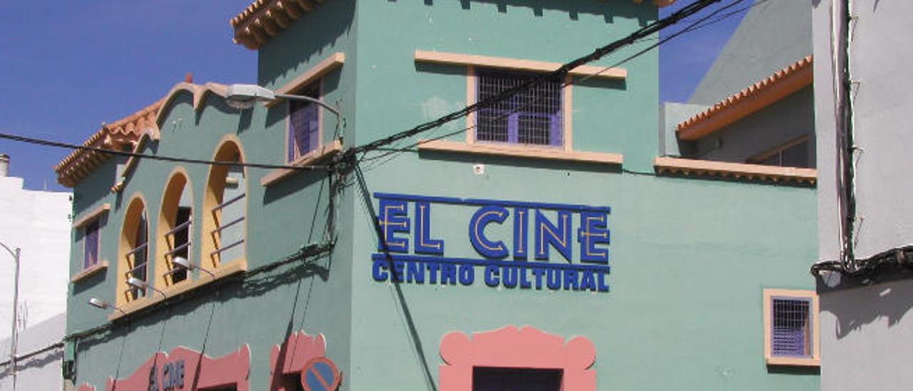 Santa Lucía reforma el Cine de Sardina para mejorar su uso cultural