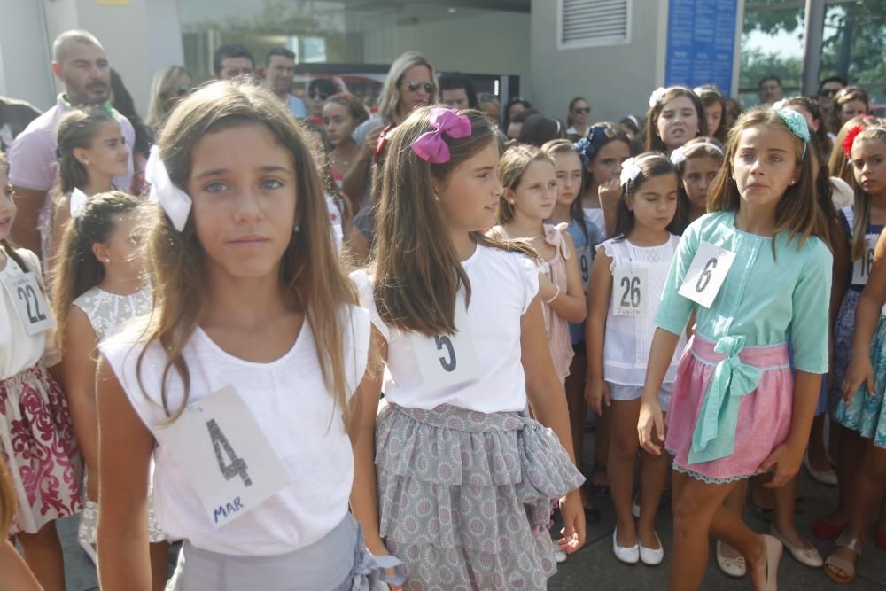 Las candidatas a la Corte de Honor Infantil, en l'Oceanogràfic