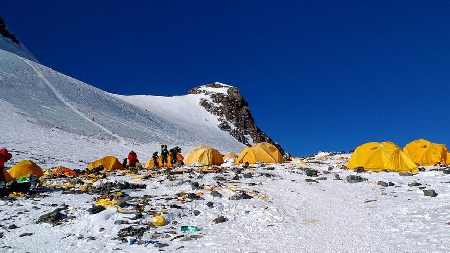 Prisas y temeridad hasta en la conquista del Everest