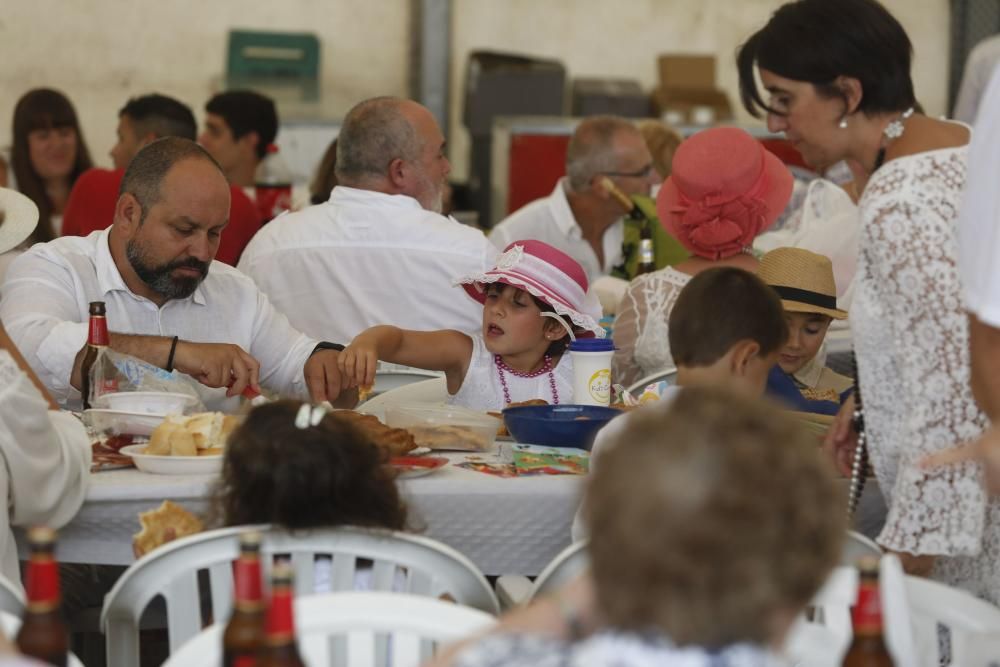 Trasona le pone son cubano a su fiesta