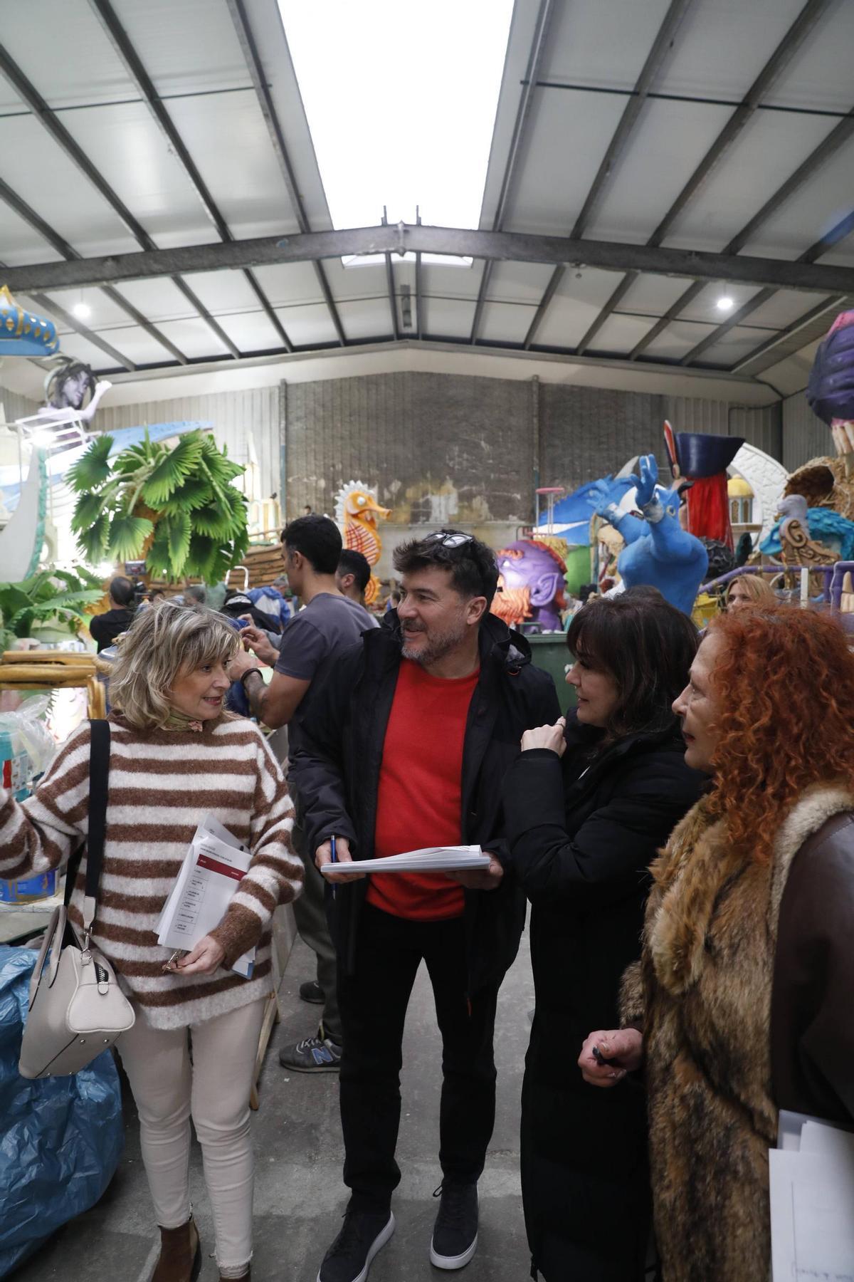 EN IMÁGENES: El jurado del Descenso de Galiana visita las naves del Antroxu