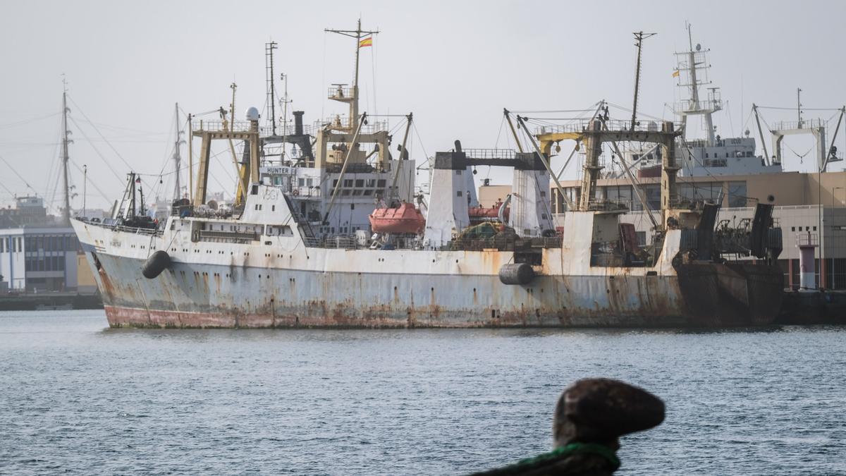 Imagen del buque pesquero 'Hunter' atracado en el Puerto de Las Palmas.