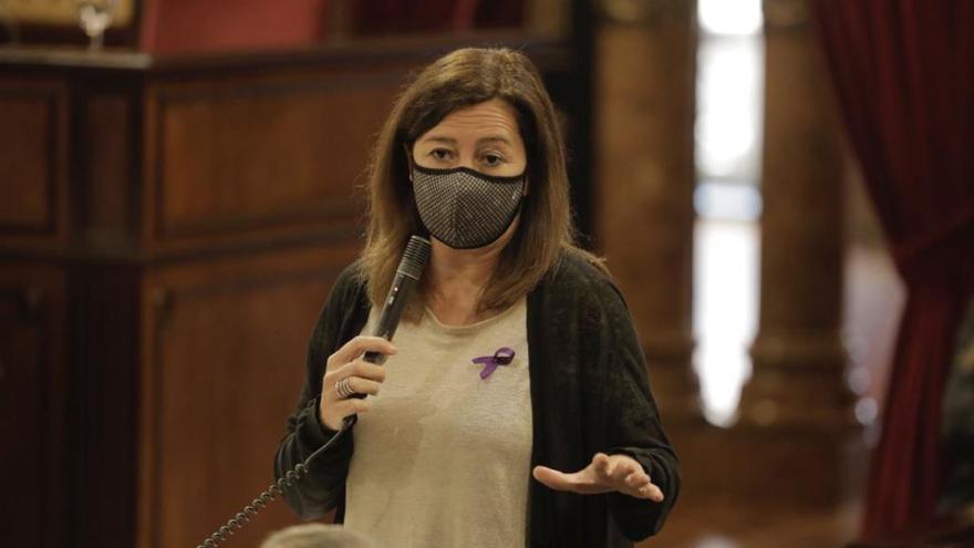 La presidenta Armengol hoy en el Parlament.