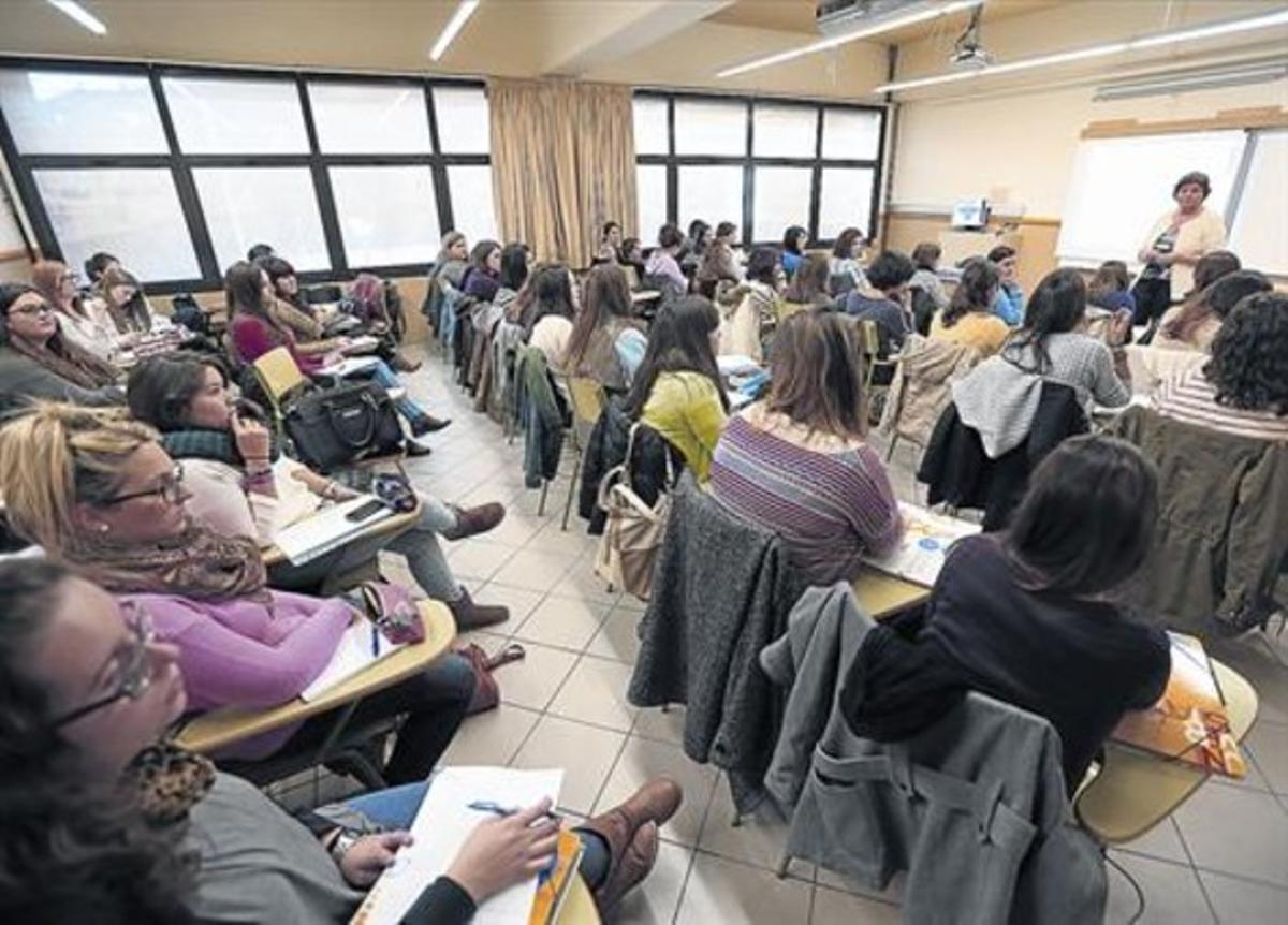 Aspecte d’una classe a la facultat de Formació del Professorat de la Universitat de Barcelona (UB), el novembre passat. Aspecte d’una classe a la facultat de Formació del Professorat de la Universitat de Barcelona (UB), el novembre passat.