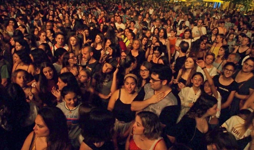 Més d'un miler de persones assisteixen al darrer concert de l'Anòlia