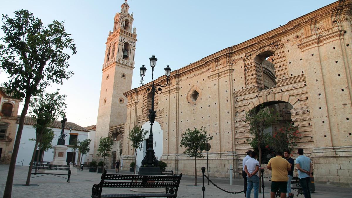 Patrimonio autoriza la restauración de las cubiertas de Santa Cruz