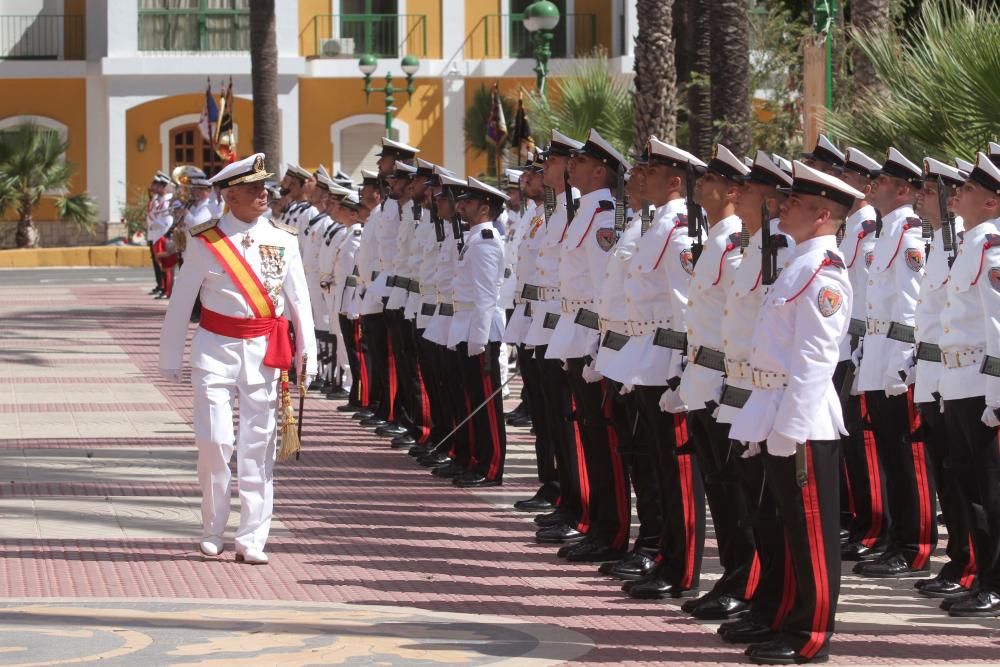 La Armada rinde homenaje a los que dieron su vida por España en el día de la Virgen del Carmen