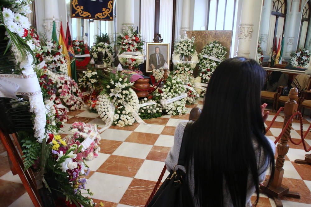 Capilla ardiente de Manuel Alcántara