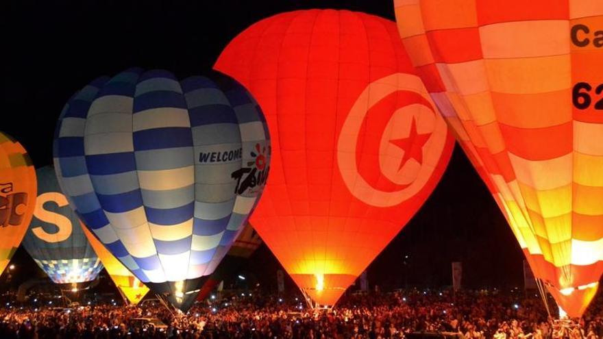 Unes 25.000 persones participen a l&#039;European Balloon Festival