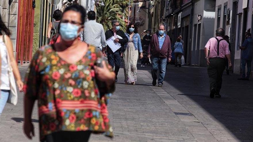 Canarias registra 146 nuevos casos de coronavirus, 95 en Gran Canaria