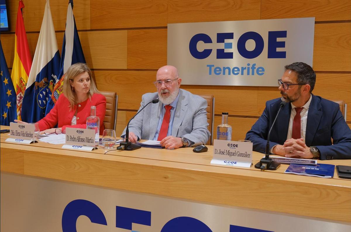 Presentación del Informe de Coyuntura de CEOE-Tenerife