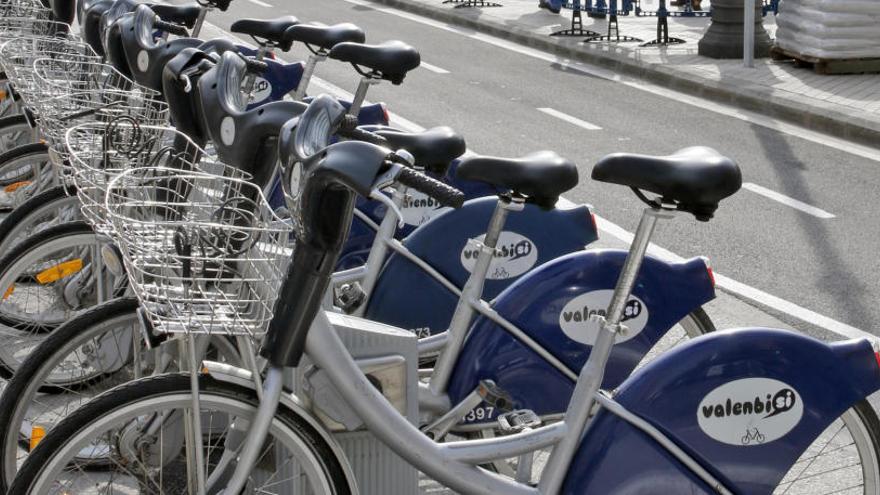 Los alquileres de bicis son cada vez más habituales en las urbes.