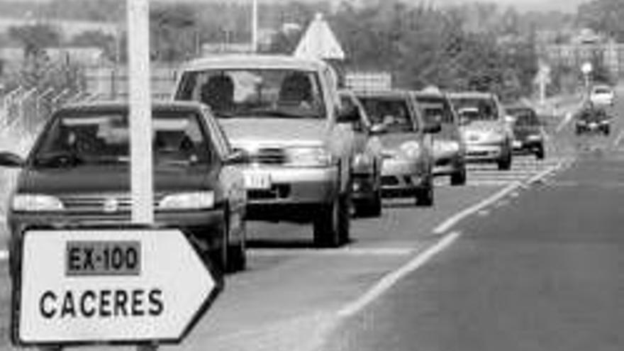 Licitado el estudio informativo de la autovía entre Cáceres y Badajoz