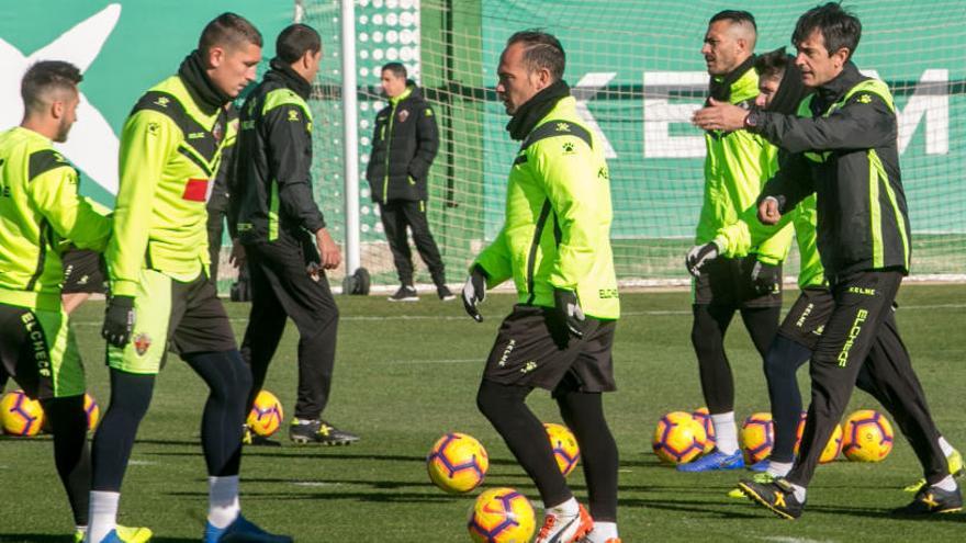 Zotko, a la izquierda, junto a Nino, durante el entrenamiento del viernes