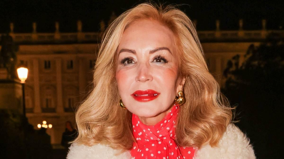 Carmen Lomana es hija de banquero y niña bien desde pequeña en San Sebastián