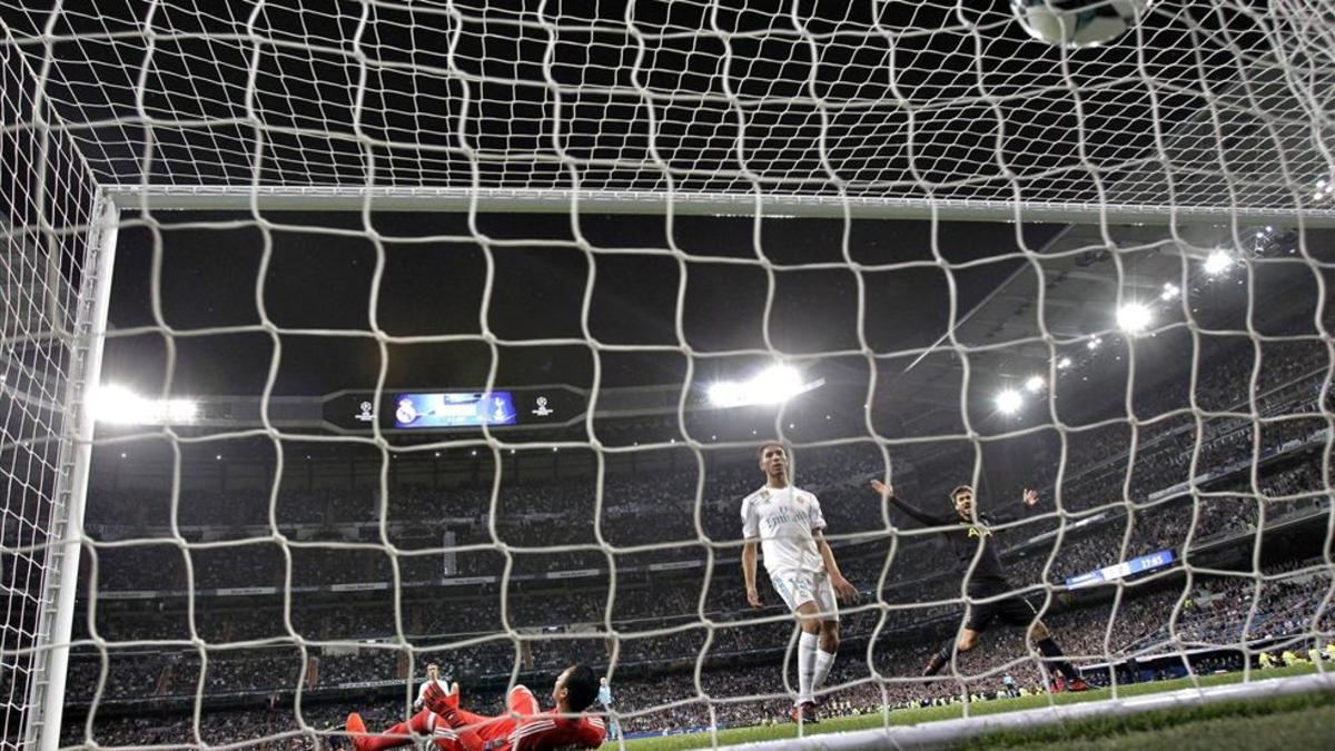 Keylor Navas, justo cuando encajaba el 0-1 ante el Tottenham