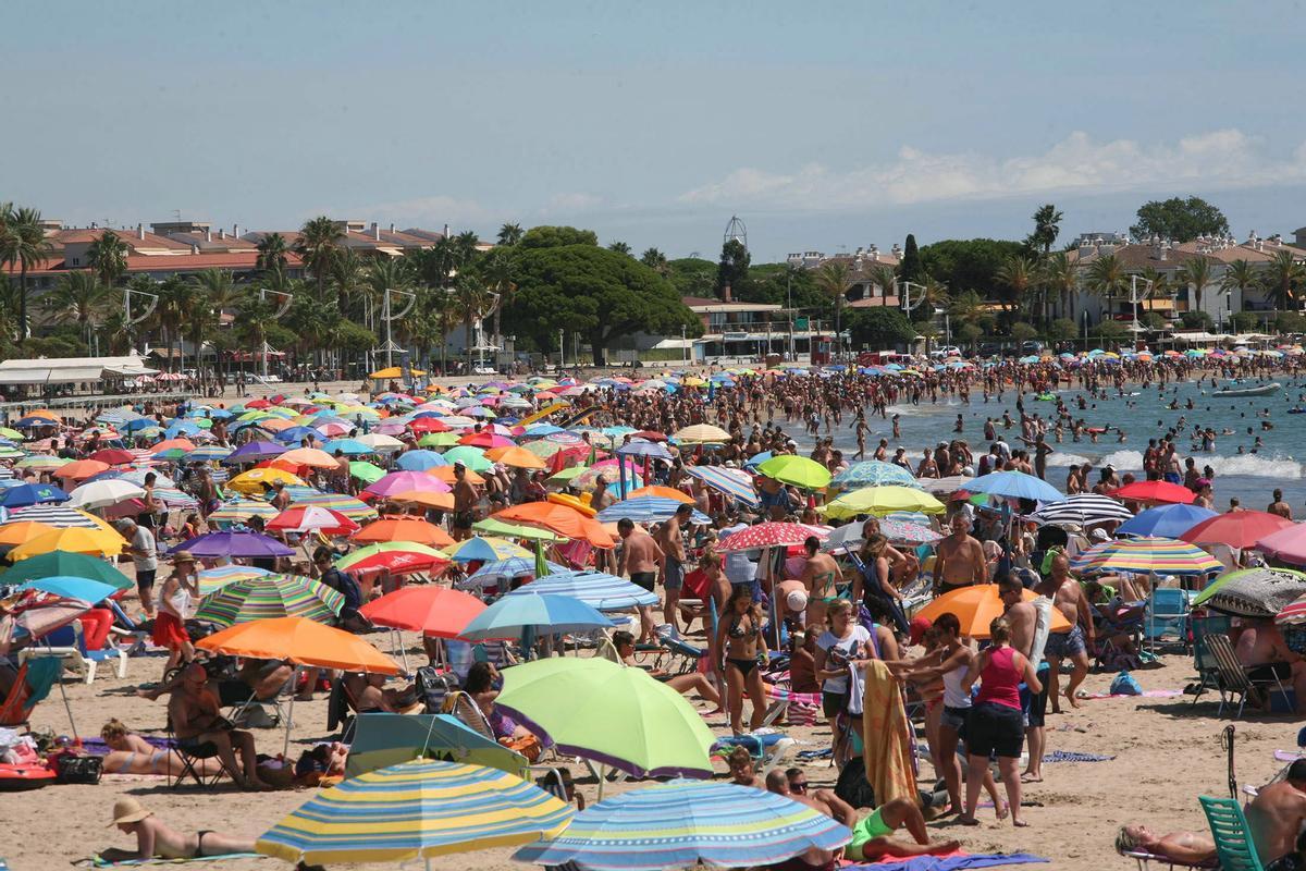 Moren dos homes ofegats a dues platges de la província de Tarragona