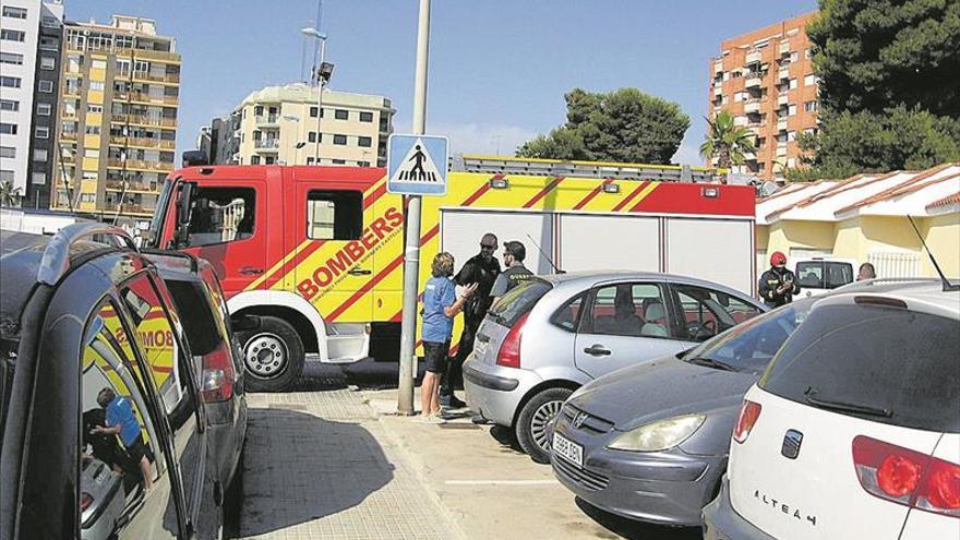 Investigan tres incendios en 2 días en casetas de pesca de Vinaròs