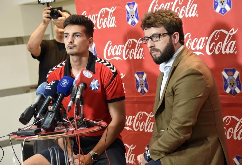 Presentación del jugador del Tenerife Álex Muñoz