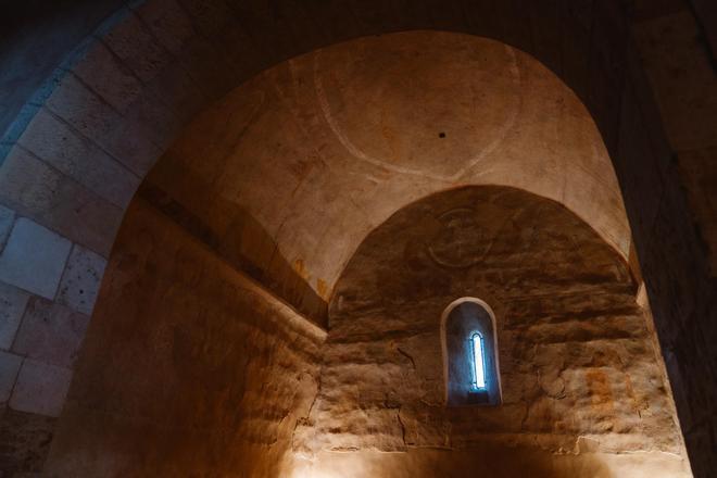 Dentro de la enigmática ermita templaria de Maderuelo