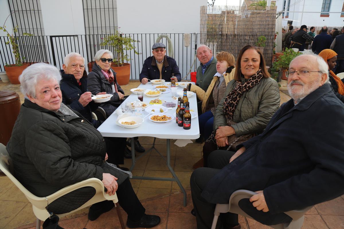 Cruz Blanca celebra sus migas solidarias Cruz Blanca celebra sus migas solidarias
