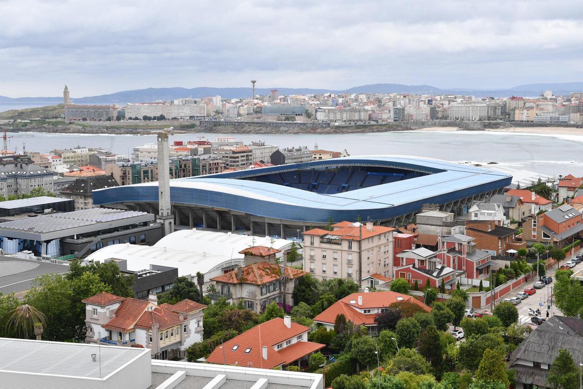 Vista exterior del estadio de Riazor.