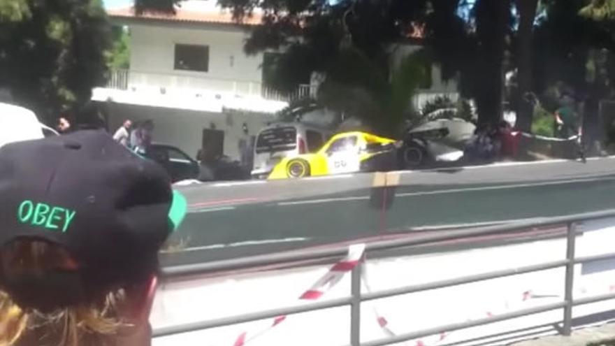 Un coche atropella a tres espectadores en un rally de Tenerife