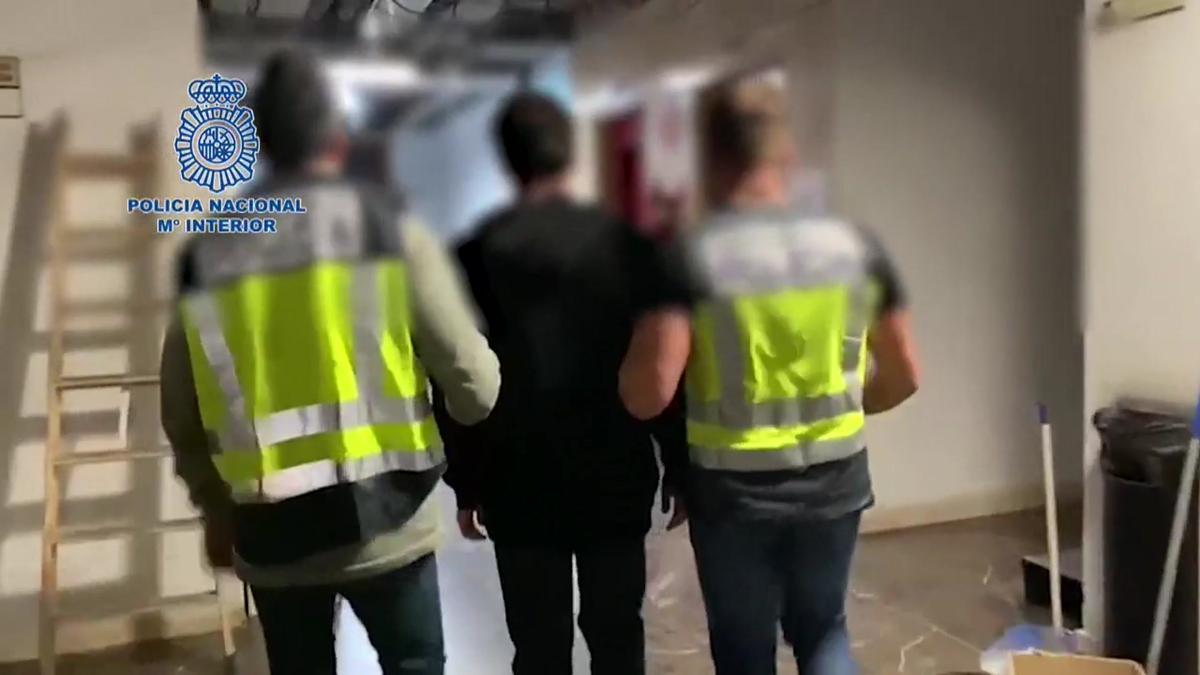 Detingut a Màlaga el cantant de reggaeton Jay Santos, fugit després d’una agressió sexual