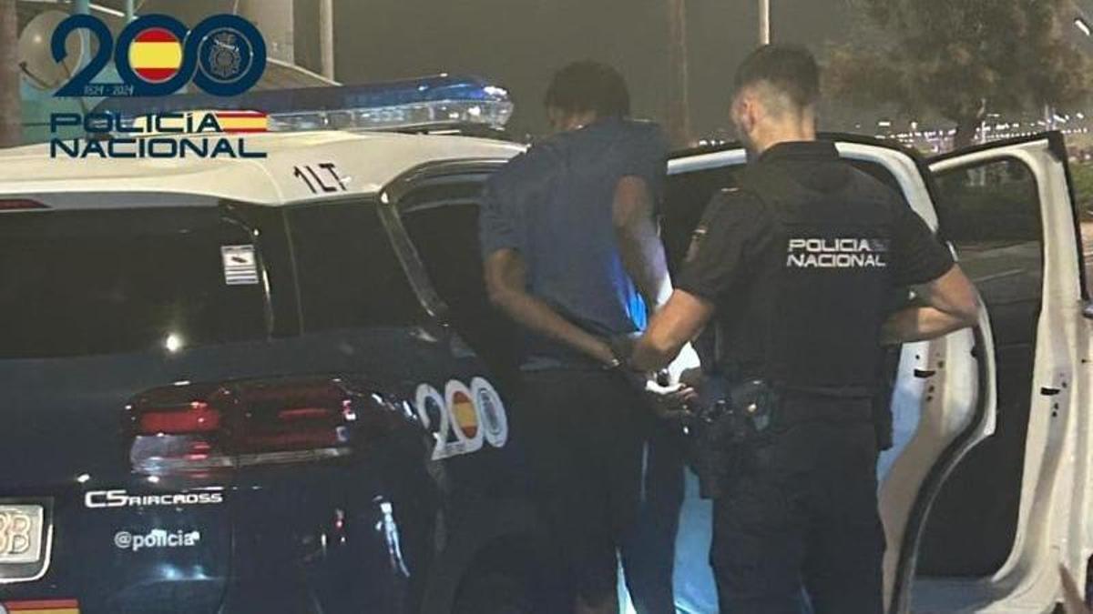 SUCESOS EN MALLORCA / Detenido por cuatro asaltos violentos a turistas en la Playa de Palma