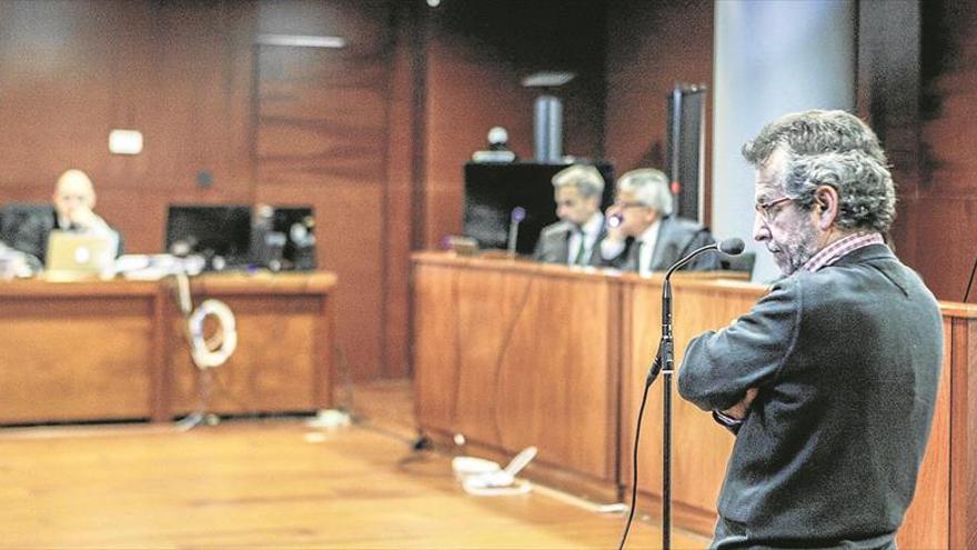 6 años de prisión para el exdirector de Citibank Cáceres por quedarse con 1,5 millones de sus clientes